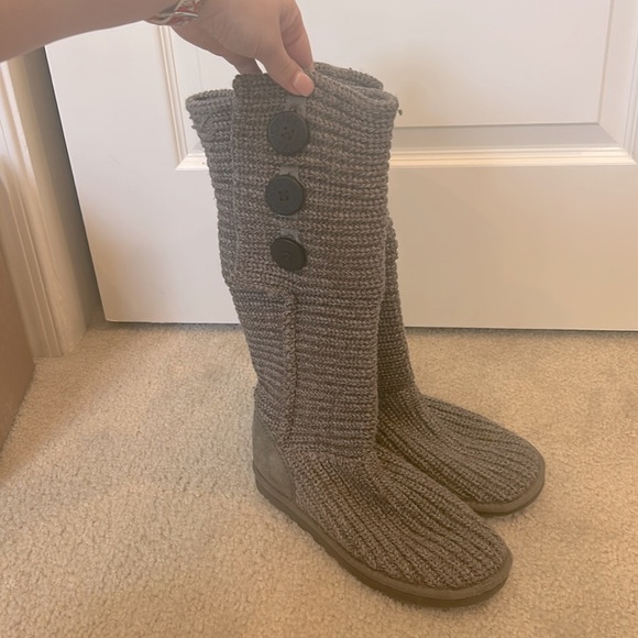 UGG Classic Cardy Knit Short or Tall Fur Lined Boots - Picture 4 of 10